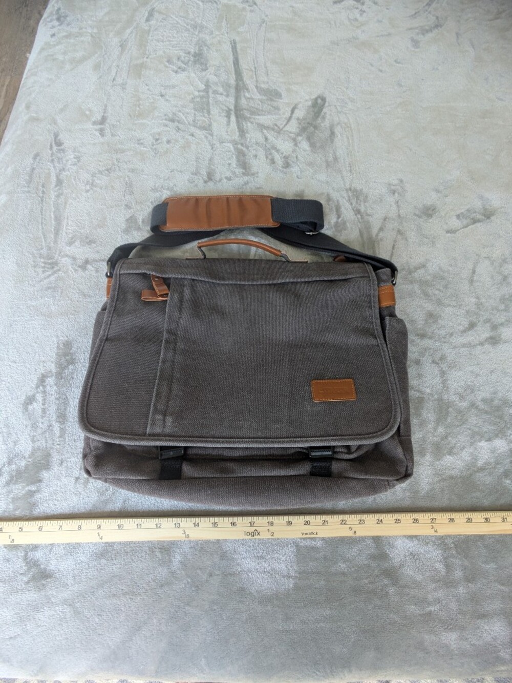 Estarer Brown Messenger Bag